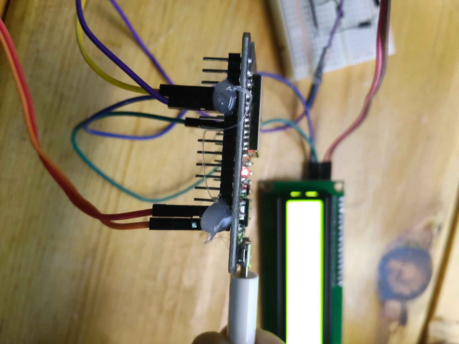 Testing the circuit and LCD