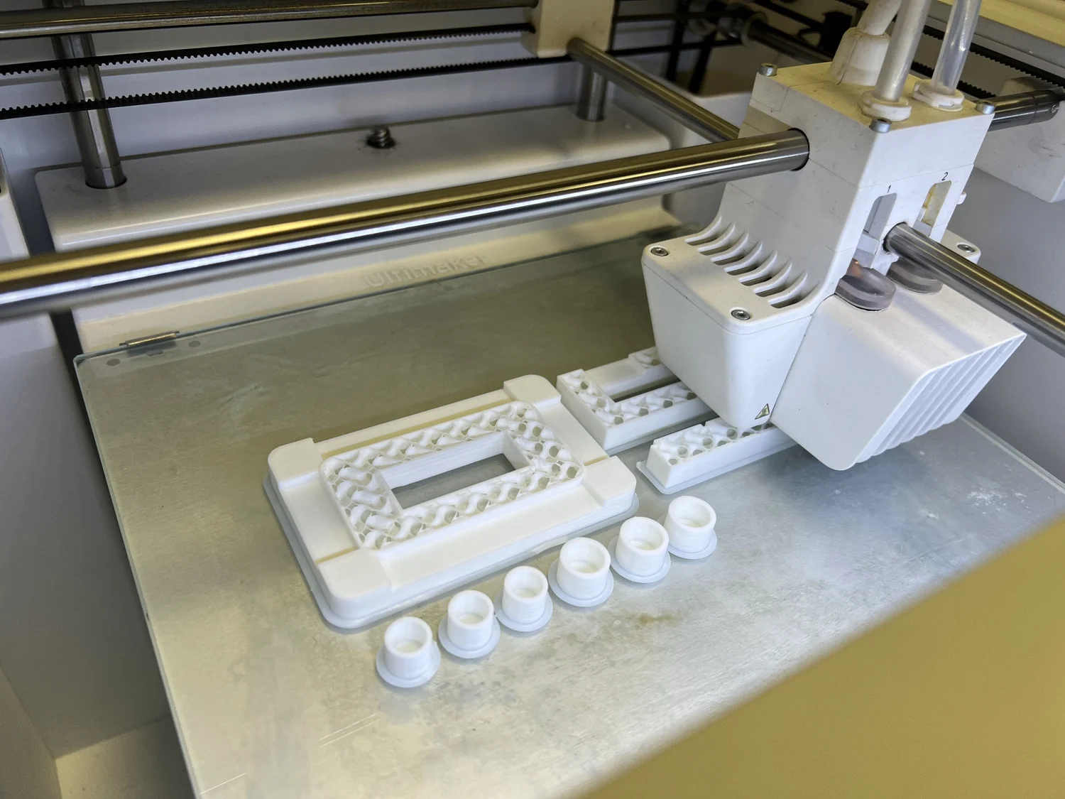 Fabrication tools and components